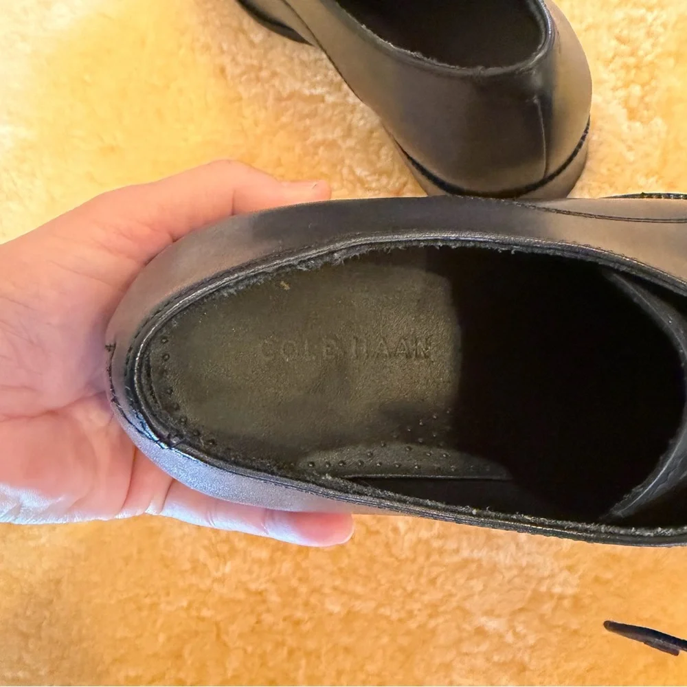 Cole Haan Black Leather Oxfords - size 10 - like new